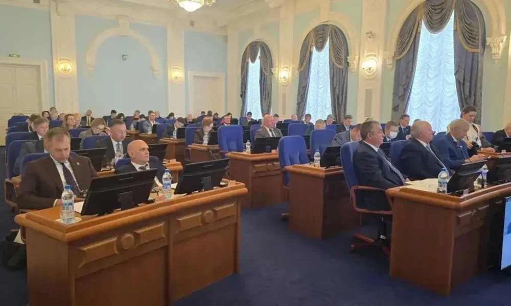 Виталий Хоценко сообщил о внесении законопроекта о регулировании розничной продажи табачной и никотинсодержащей продукции