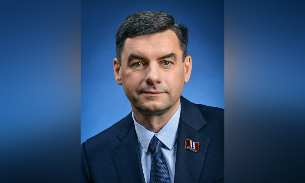 Главврач омского КХМЦ рассказал о планах по программе помощи детям-сиротам