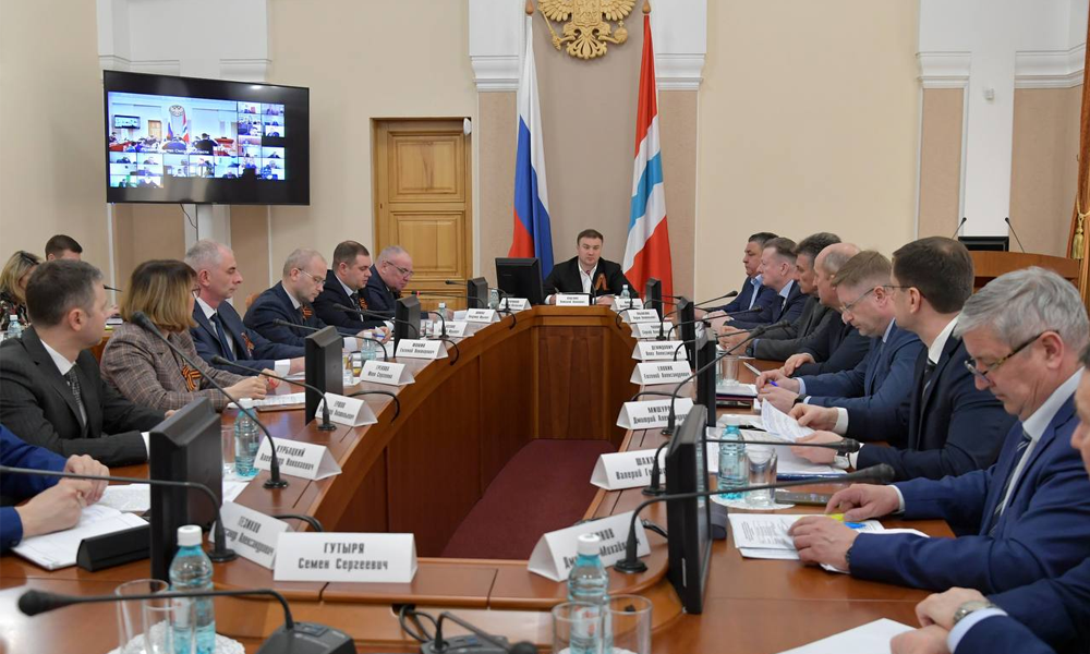 Виталий Хоценко провёл заседание регионального штаба по газификации Омской области 