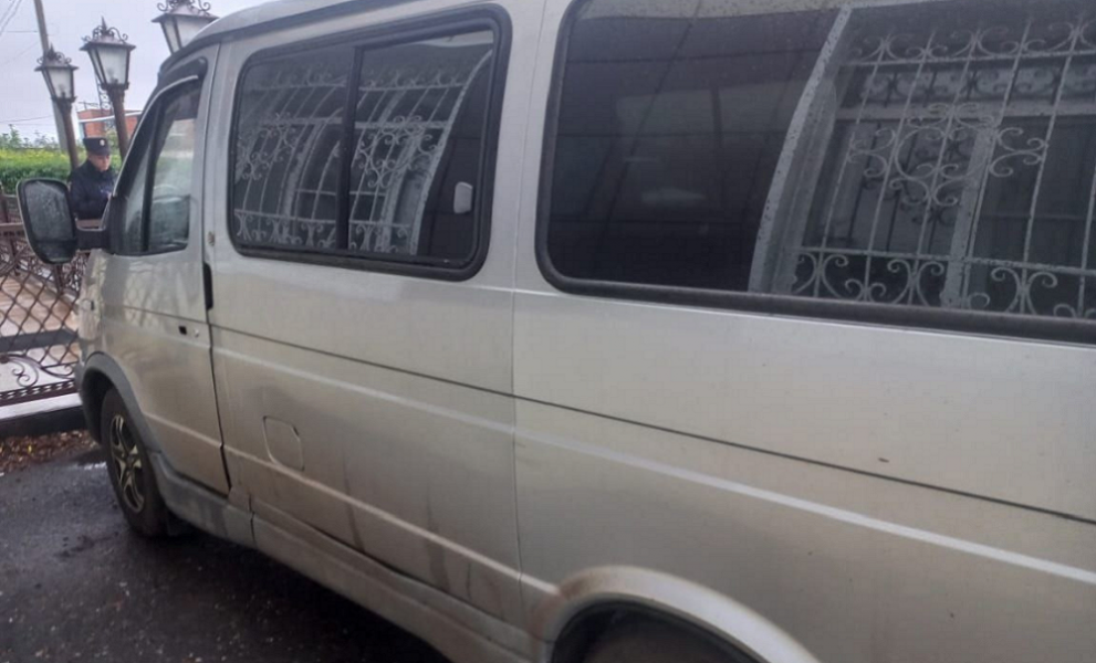 Омские полицейские установили личность водителя, который сбил пешехода насмерть и уехал