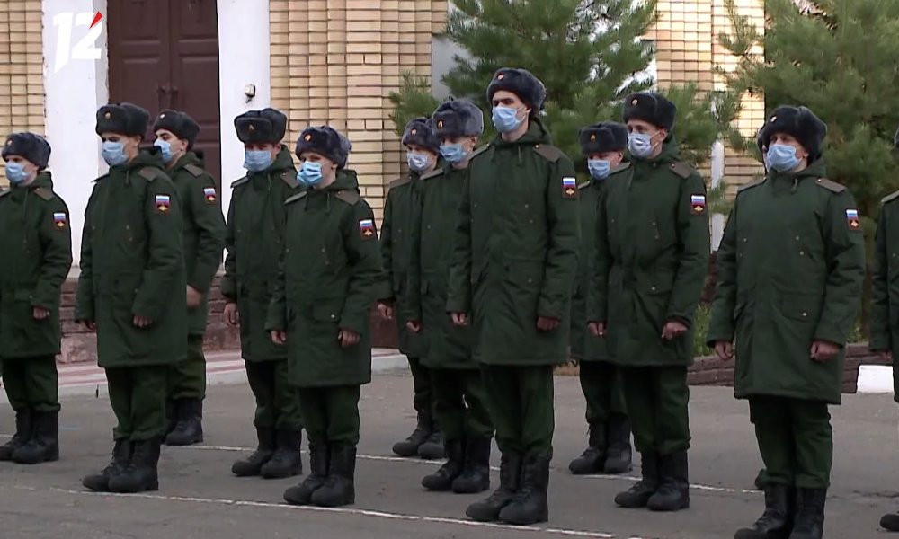 В Омске продолжается осенний призыв