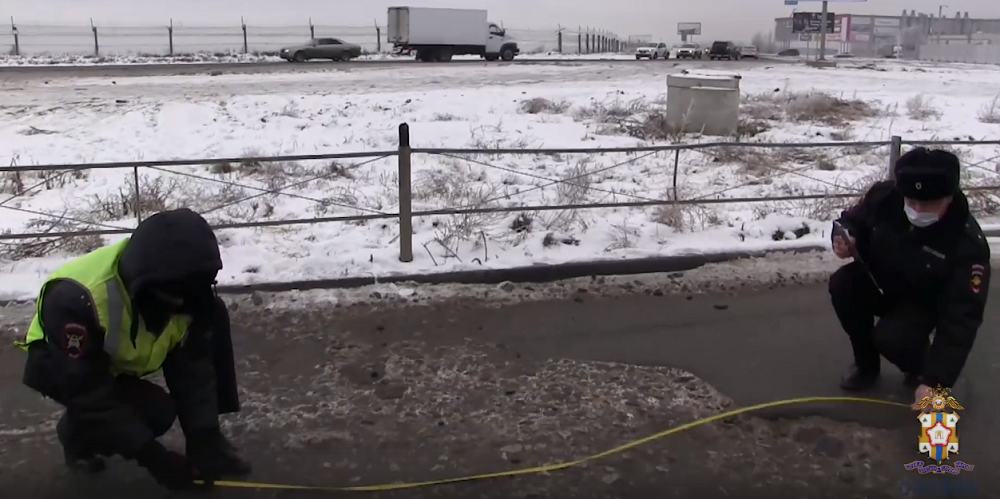 На объездной дороге от "Торгового города" до ул. 70 лет Октября выявили массу нарушений