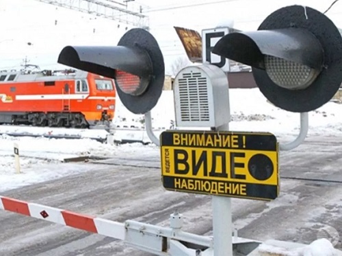 На омских ж/д переездах начали установку комплексов фотовидеофиксации нарушений