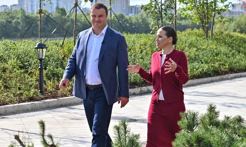 Телеведущая Юлия Барановская сняла программу с главой Омской области Виталием Хоценко