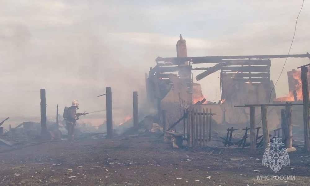 Ещё один пожар произошёл в селе Новокарасук Крутинского района