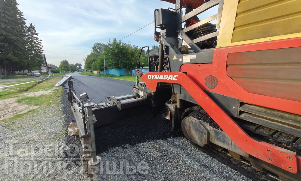 В четырёх сёлах Тарского района заасфальтируют дороги