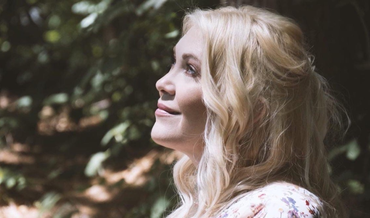 Вокалистка из Омска Мария Матвеева выпустила в Италии тизер нового клипа