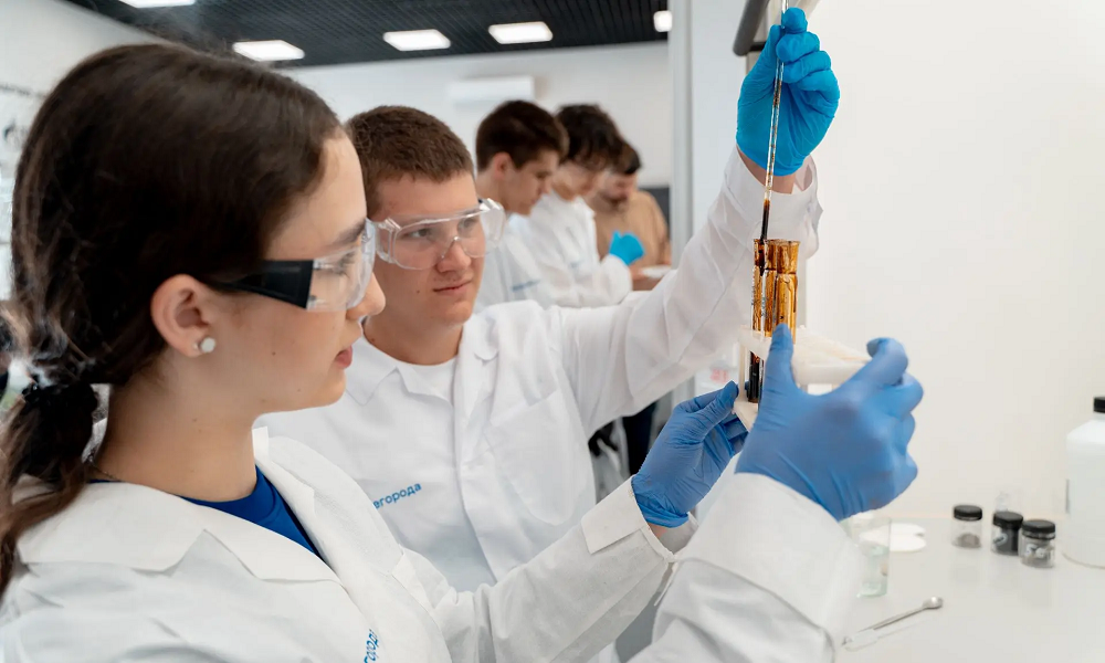 Омские школьники заняли призовые места в финале турнира для юных инженеров «Умножая таланты»