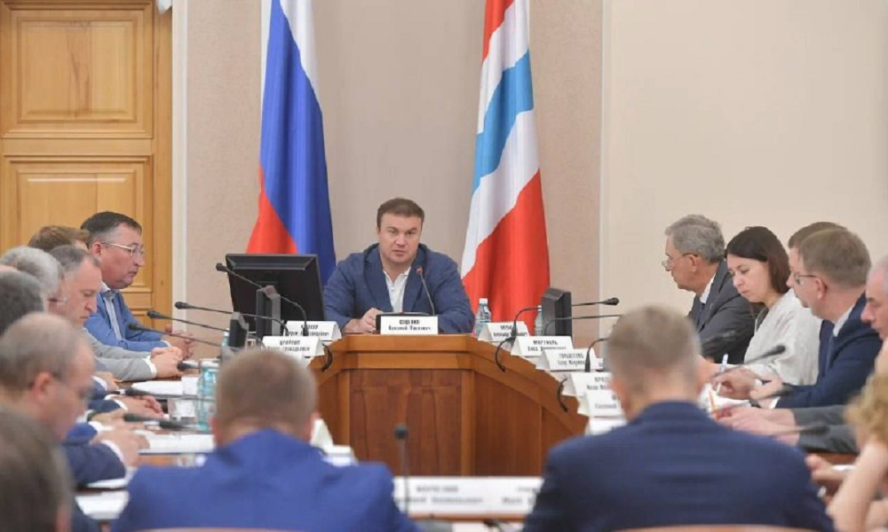 Виталий Хоценко поручил контролировать работу комиссии по приёмке образовательных учреждений 