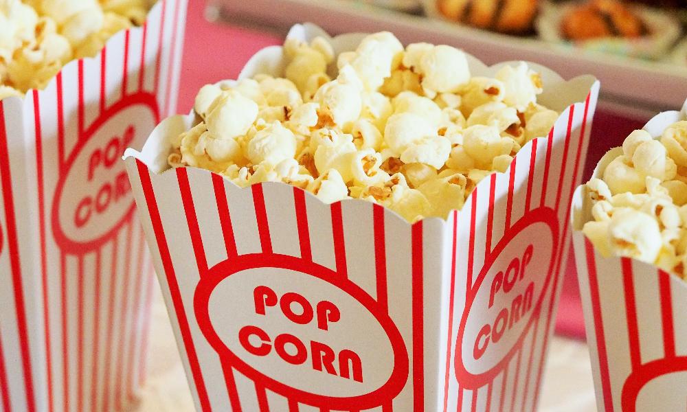 Омич потерял больше 100 тысяч рублей, пытаясь купить билеты в несуществующий кинотеатр 