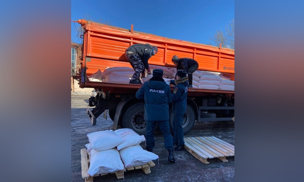 Омские сельхозпроизводители передали пострадавшим из Донбасса 15 тонн муки