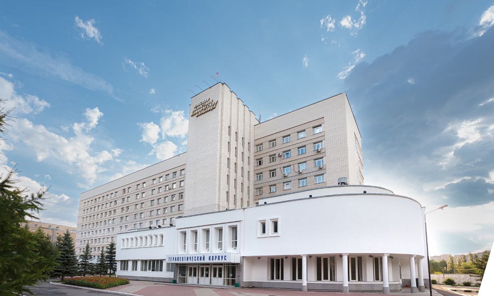 Из затопленного Усть-Ишимского района на вертолёте эвакуировали трёх беременных омичек и мужчину с патологией сердца 