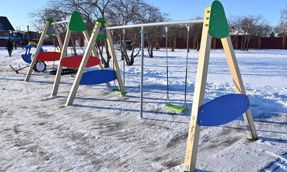 Виталий Хоценко оценил благоустройство пляжно-рекреационной зоны «Любинские террасы» в посёлке Красный Яр