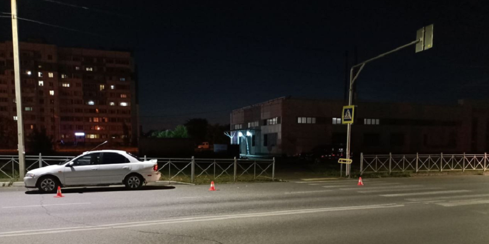 На ул. Суворова водитель автомобиля Mazda сбил девочку-подростка 