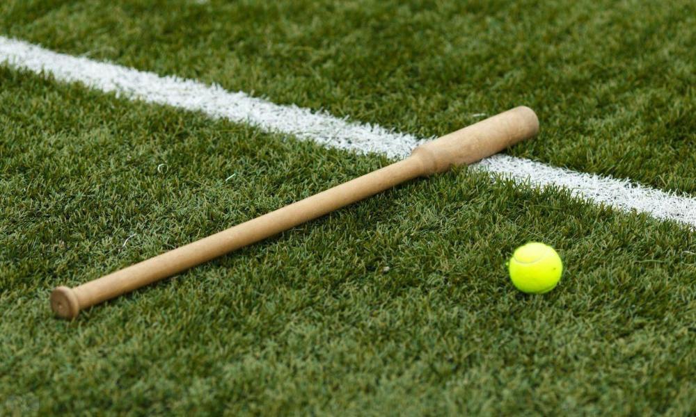 В российских школах на уроках физкультуры будут учить играть в лапту 