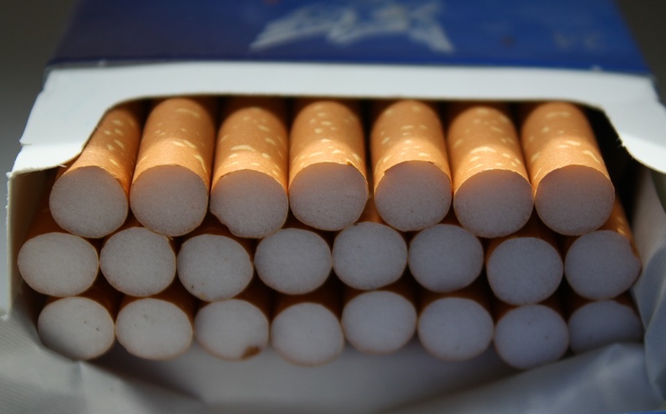 Жительницу Омской области осудили за торговлю контрафактными сигаретами