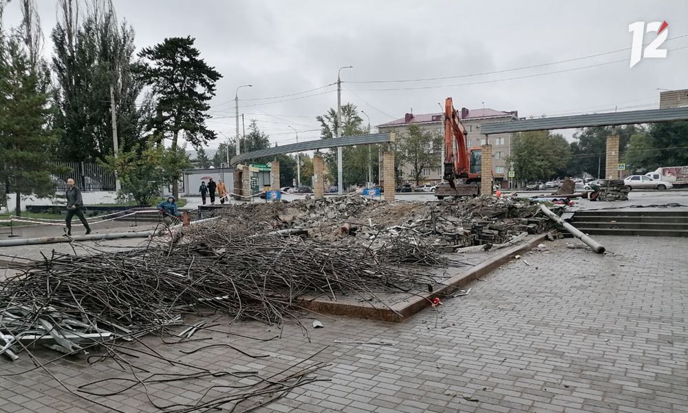 Территорию на месте снесённого ларька у «Зелёного острова» планируют благоустроить за 480 тысяч рублей
