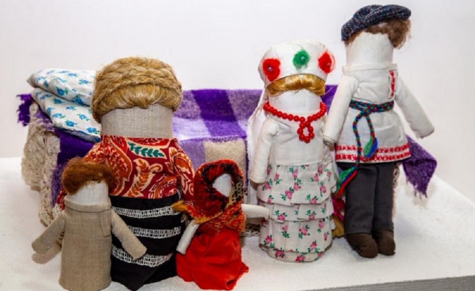 В Омской области пройдёт первый межрайонный фестиваль народной куклы «Душа Сибири» (0+)