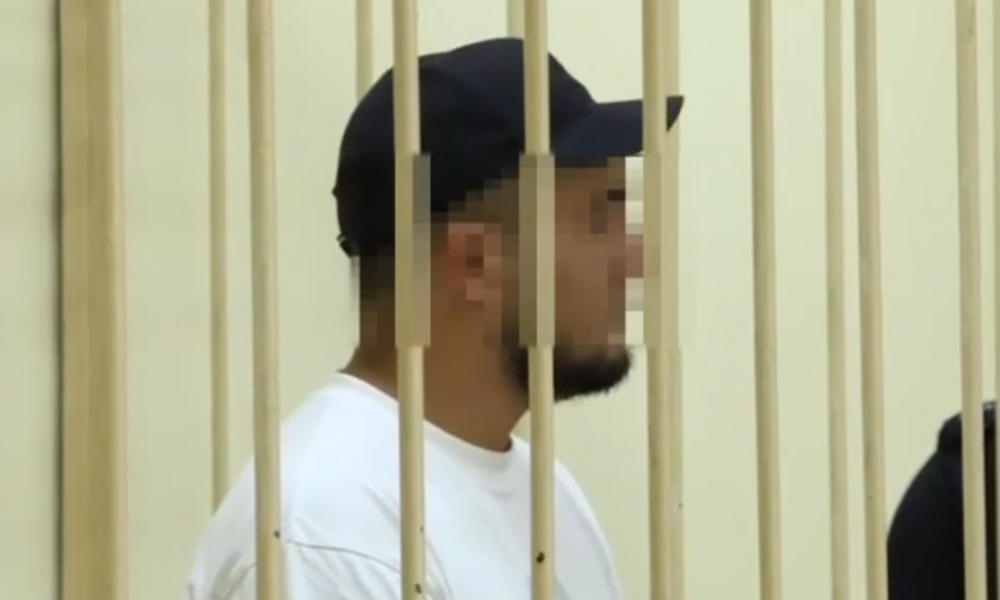 В Омске на молодого человека напали и забрали у него 10 тысяч рублей