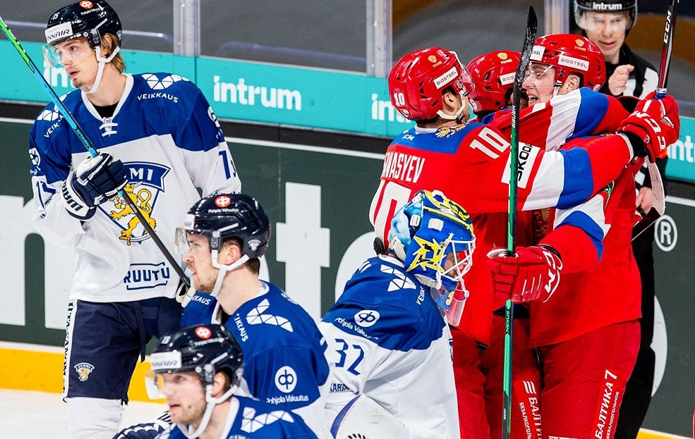 Сборная России по хоккею победила команду Финляндии: один гол забил омич Егор Чинахов