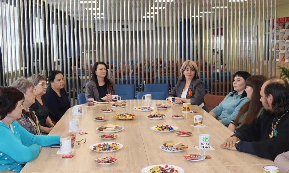 В Полтавке организовали «Круглый стол» для жён и матерей бойцов СВО 