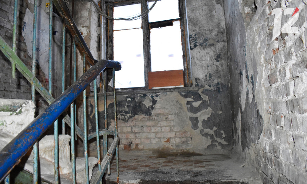 В Омске признали аварийным дом в посёлке Береговом