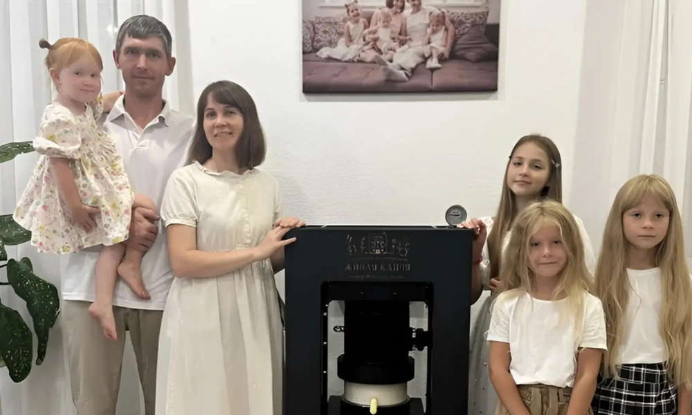 Семья из Исилькульского района открыла производство масла по соцконтракту