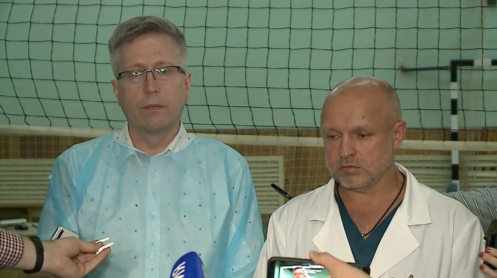 "Становится традицией называть белое чёрным, а чёрное белым": омское медсообщество написало Навальному письмо