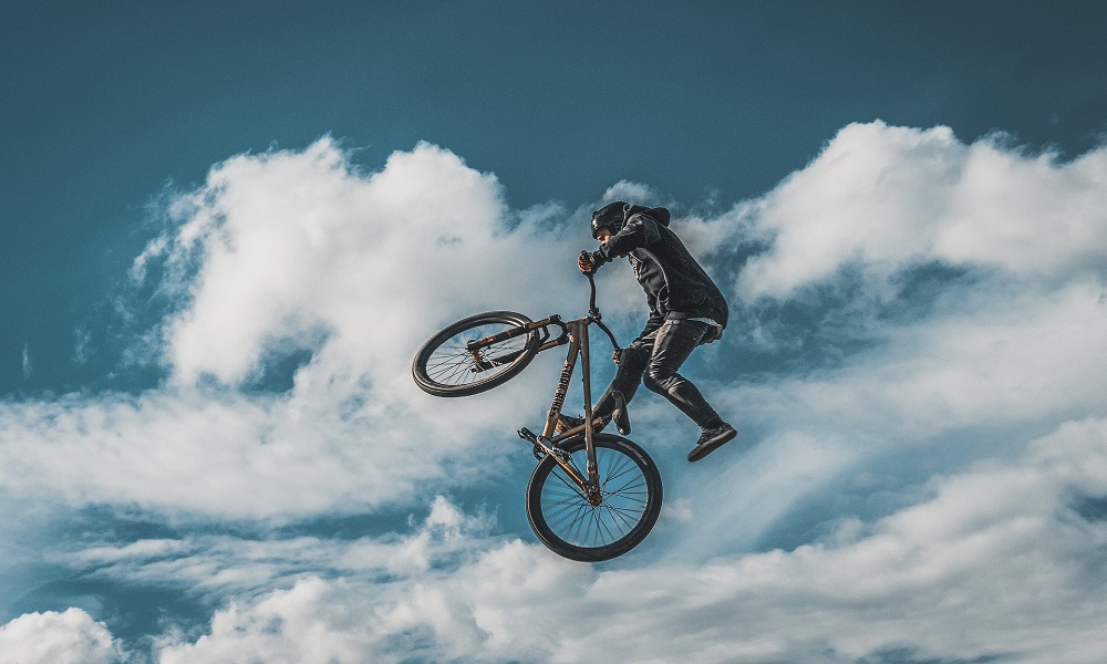 Французский бокс, мотокросс и сумо: 12 канал — о новостях из мира омского спорта