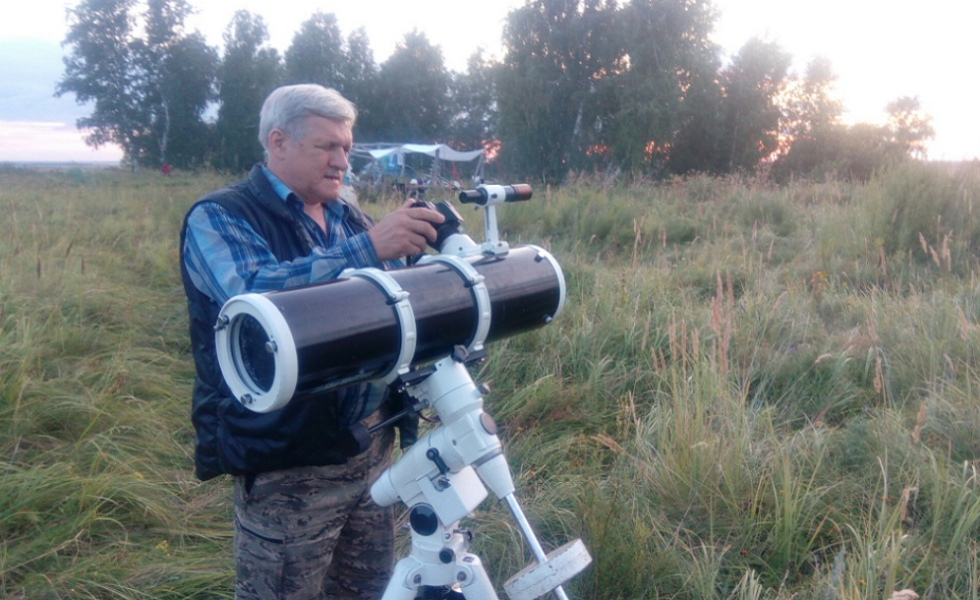 Омичи смогут увидеть соединение на небе двух самых ярких планет — Венеры и Юпитера