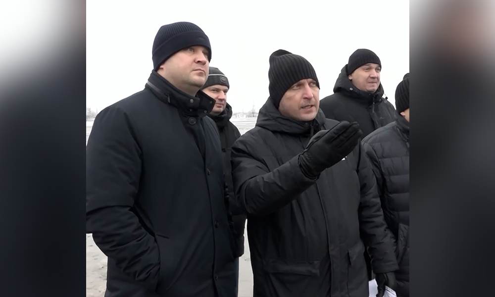 Виталий Хоценко посетил площадку строительства нового аэропорта «Омск-Фёдоровка»
