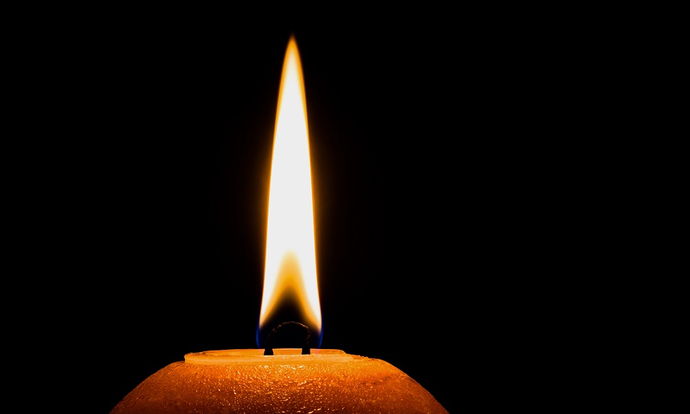 В Омской области скотника убило упавшим бетонным ограждением 