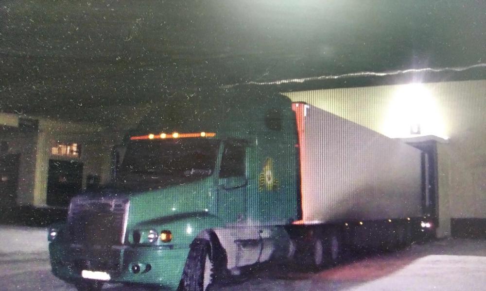 В Омске дальнобойщик отказался от интим-услуг, из-за чего лишился 5 тысяч рублей 