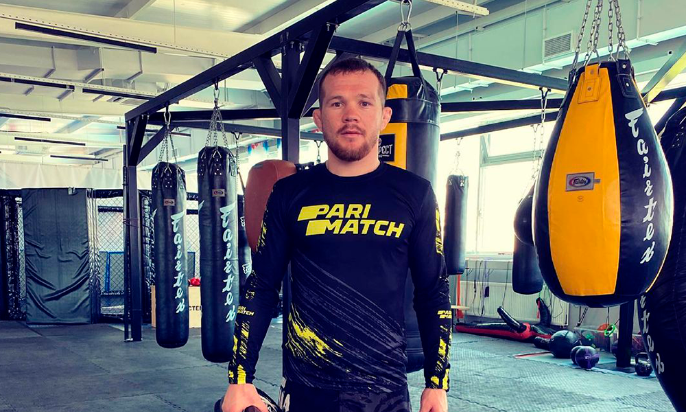 Омский боец Пётр Ян проиграл в турнире UFC американцу Шону О'Мэлли
