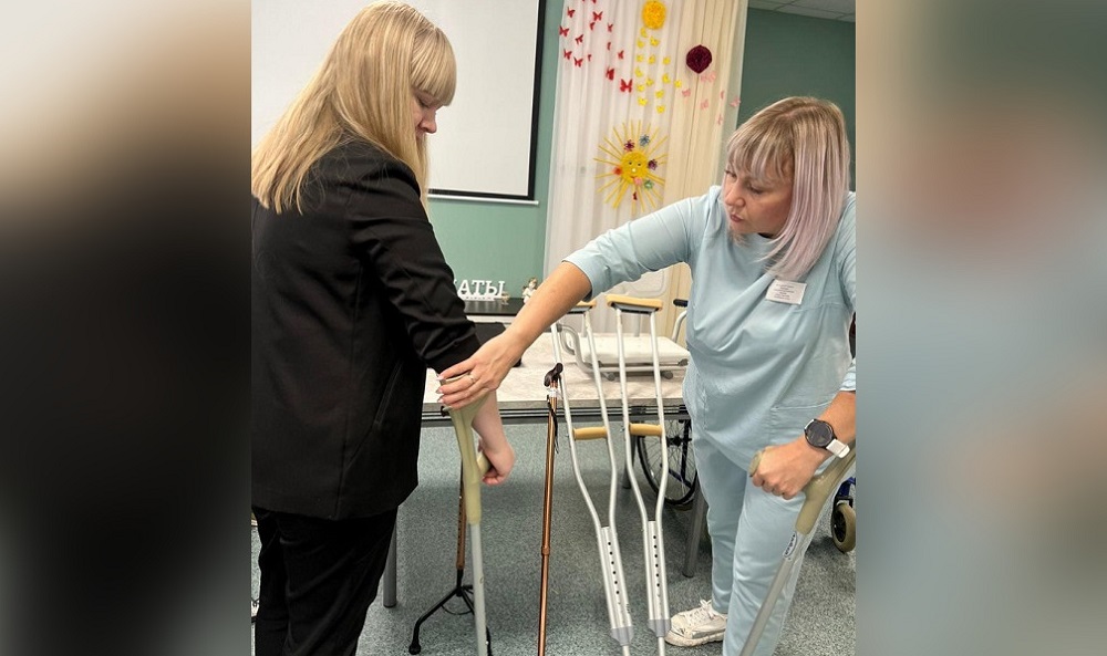 В Омске создадут координационный центр по уходу за пожилыми и инвалидами