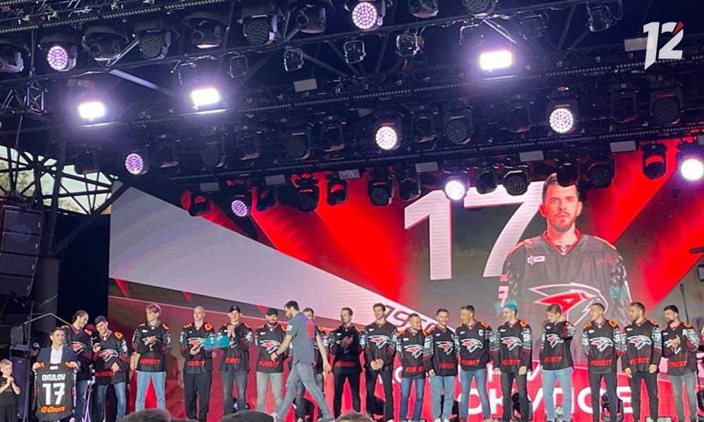 В Санкт-Петербурге пройдёт товарищеский матч между «Авангардом» и СКА