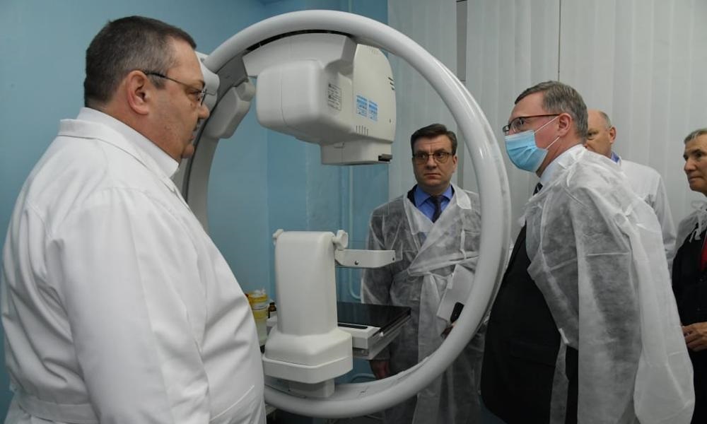 Для Тарской ЦРБ за 170 млн рублей приобрели 54 единицы медицинского оборудования