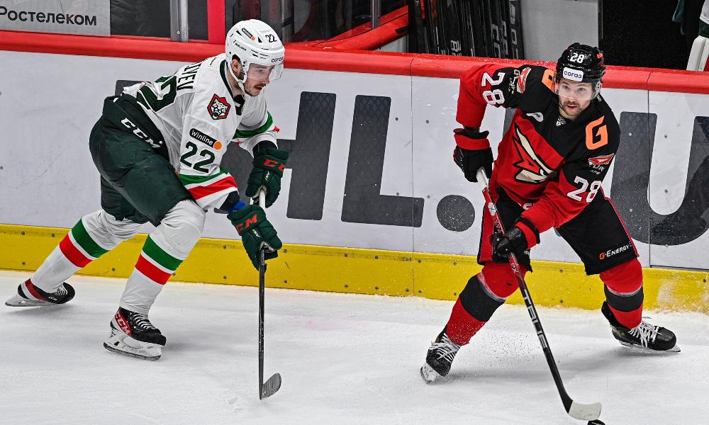 Омский «Авангард» отправится на новогодний командный корпоратив 