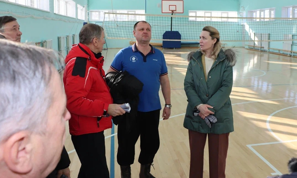 Депутаты «Единой России» проверили ремонт детского сада в Горьковском районе