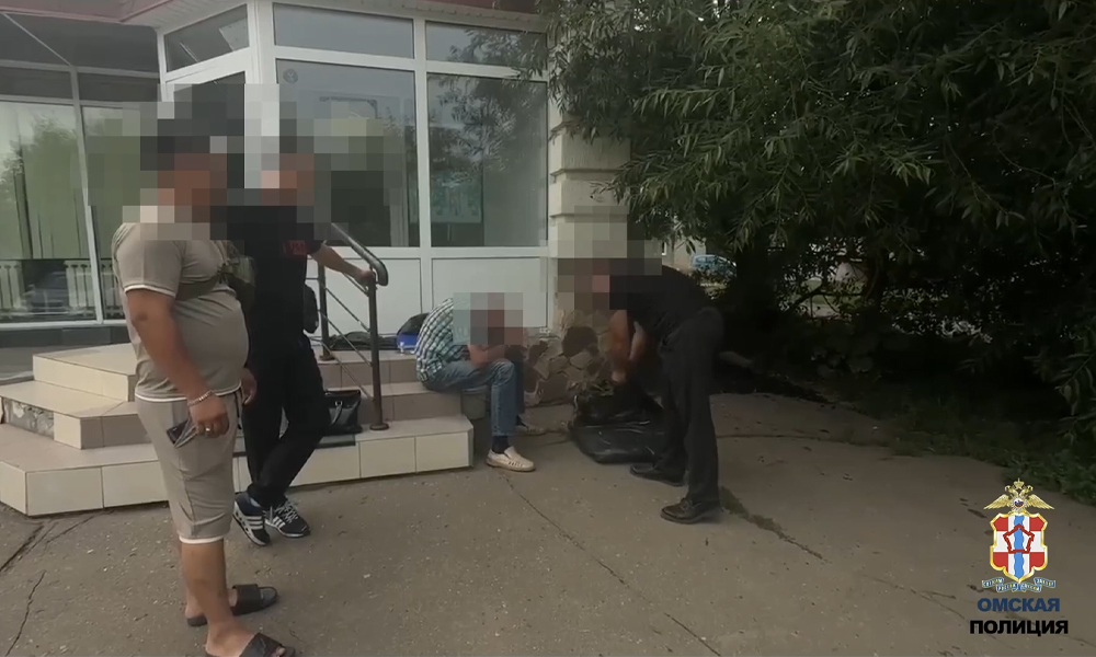Омича задержали с почти двумя килограммами марихуаны