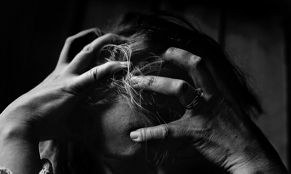 Пришлось обратиться за помощью к правоохранителям: уже год экс-муж не даёт омичке видеться с 10-летним сыном 