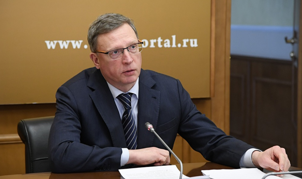 Губернатор Александр Бурков с рабочим визитом отправился в Крутинский район