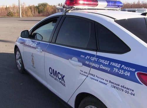 В Омске Toyota врезалась в пассажирский автобус