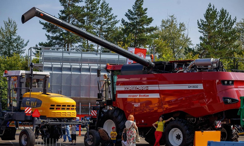 На «АгроОмске–2023» (0+) посетителей угостят 100-килограммовым тортом-мороженым 