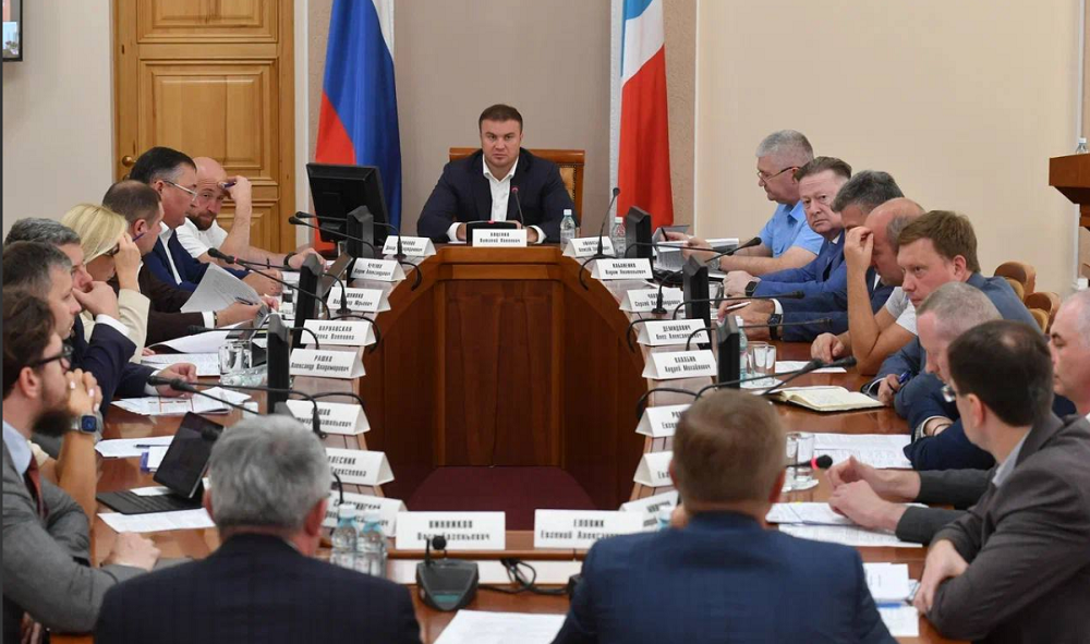 Вопросы газификации Омской области обсудили на заседании под руководством Виталия Хоценко