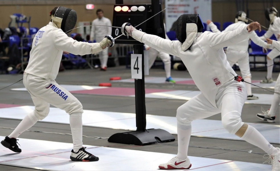 Омские фехтовальщики стали лидерами на чемпионате Сибири