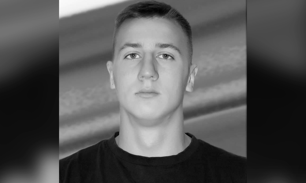 В Омске молодой легкоатлет скончался во время тренировки