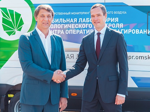 Омский нефтезавод оснастил передвижную эколабораторию новым газоанализатором