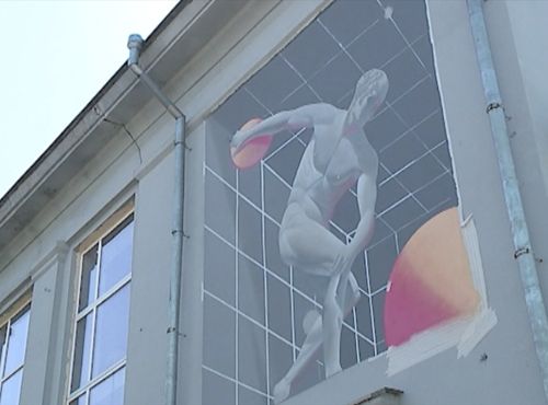 В Омске здание дирекции Сибирского марафона превратили в арт-объект