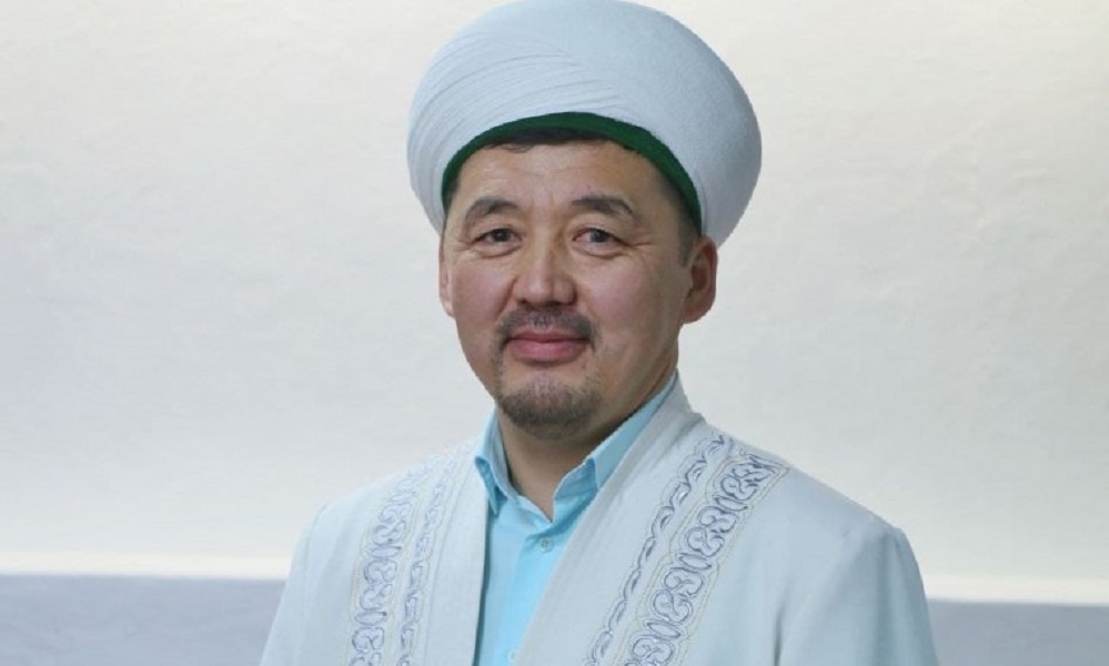  Муфтий духовного управления омских мусульман отметил, что сейчас важно работать с молодёжью 